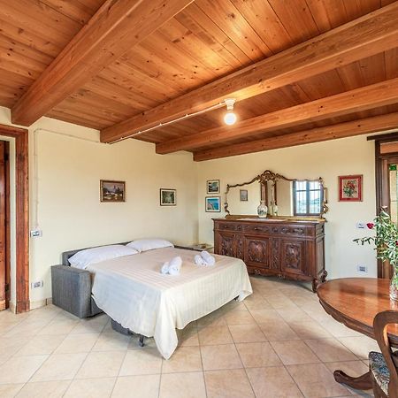 Villa Bricco Paglieri, Entire Villa Alba  Extérieur photo