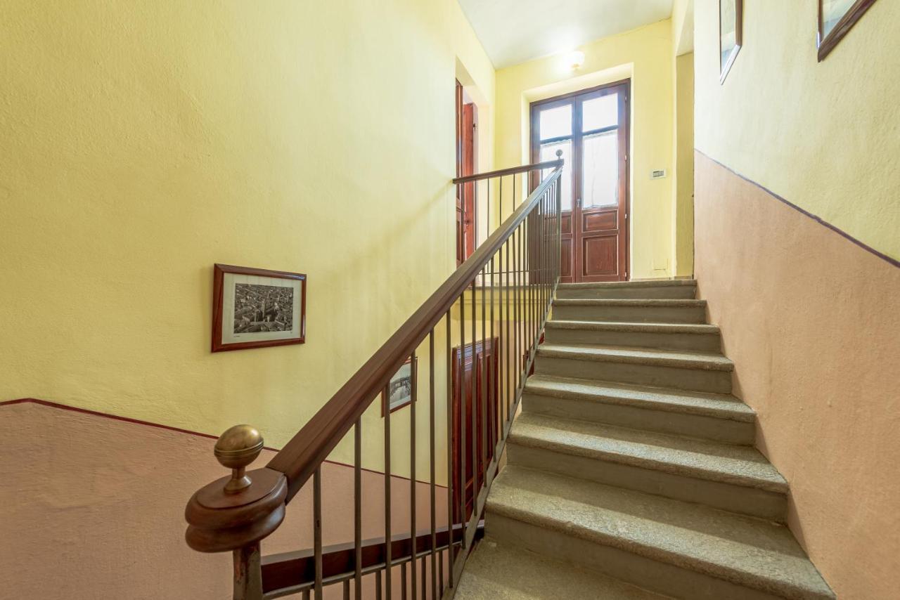 Villa Bricco Paglieri, Entire Villa Alba  Extérieur photo